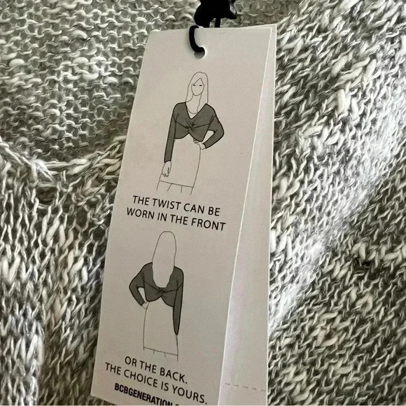 NWT BCBGeneration Women's Grey Twist Hem V-Neck Crop Sweater Size multiple A24 - Picture 5 of 9